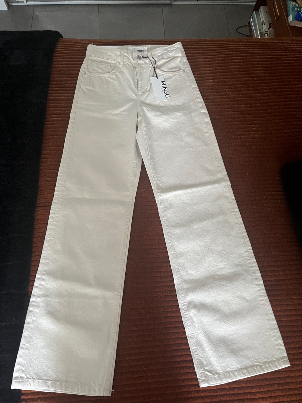 Dynamite Heidi Cream Wide-Leg Denim Jeans